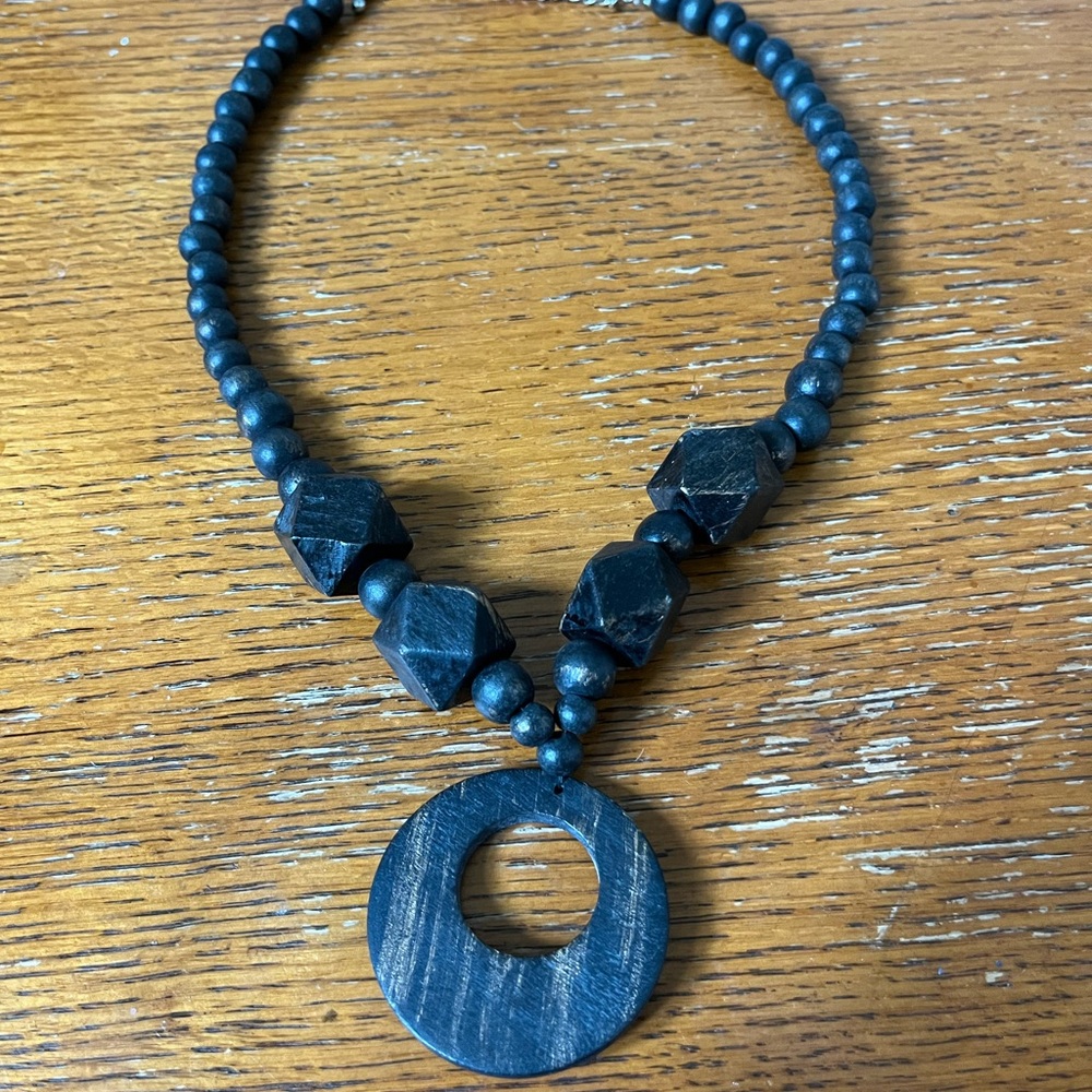 Elegant Black Beaded Necklace